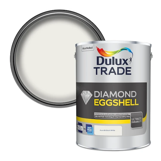 Dulux Trade Diamond Eggshell Paint Pure Brilliant White 5L 4 Dulux Trade Diamond Eggshell Paint Pure Brilliant White 5L - Image 2